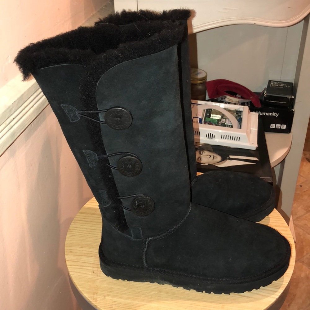 Tall bailey button ugg